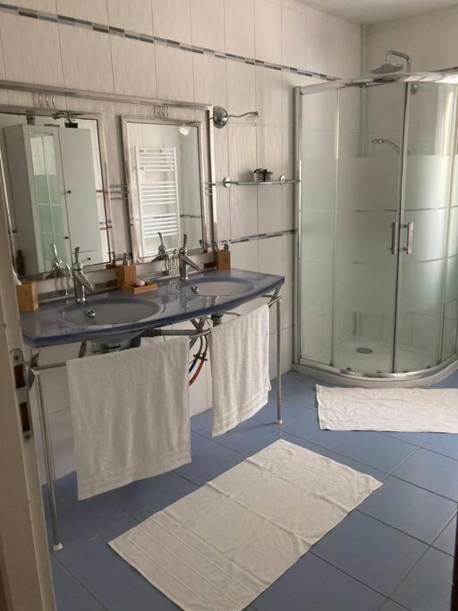 Ferienhaus Chez Laure - Authentique Maison En Pierre De 160 M2 Au Calme